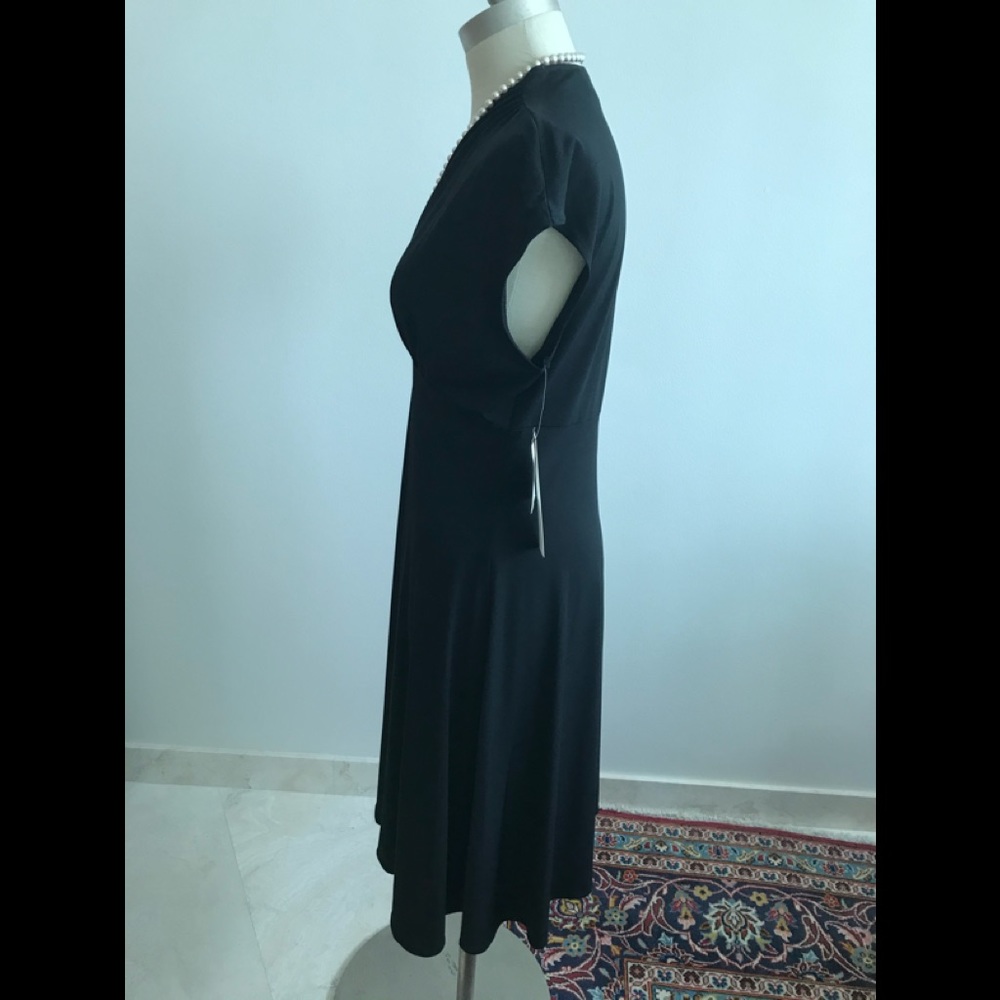 Maggy London NWT Little Black Dress Sz12p - Picture 2 of 7